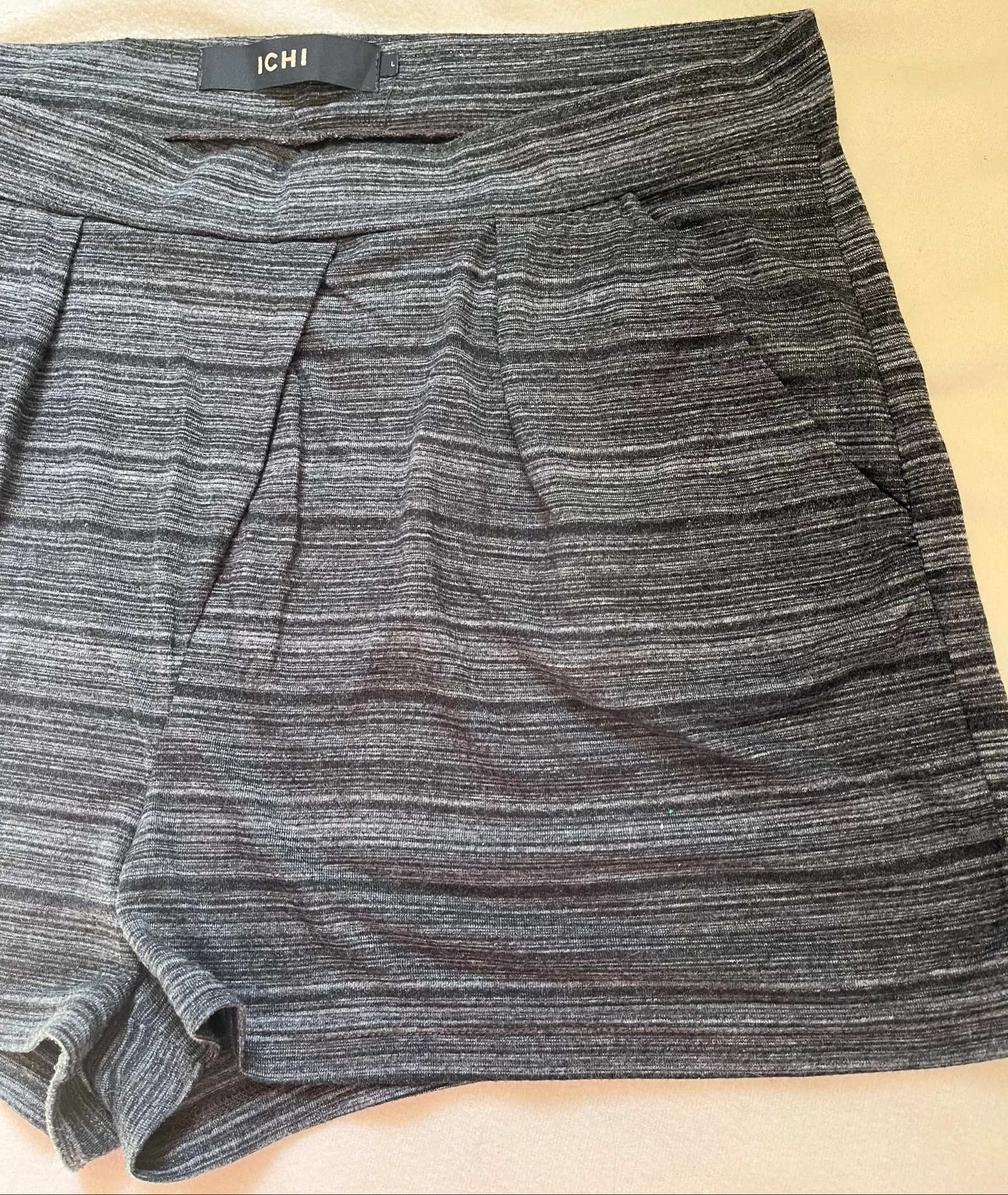 Short fluido L – photo 2